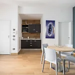 Apartament Giorgi Design Homes I *