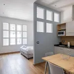 Giorgi Design Homes I Apartman