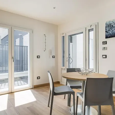 Giorgi Design Homes I *