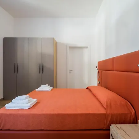 Daire Giorgi Design Homes I Bolonya